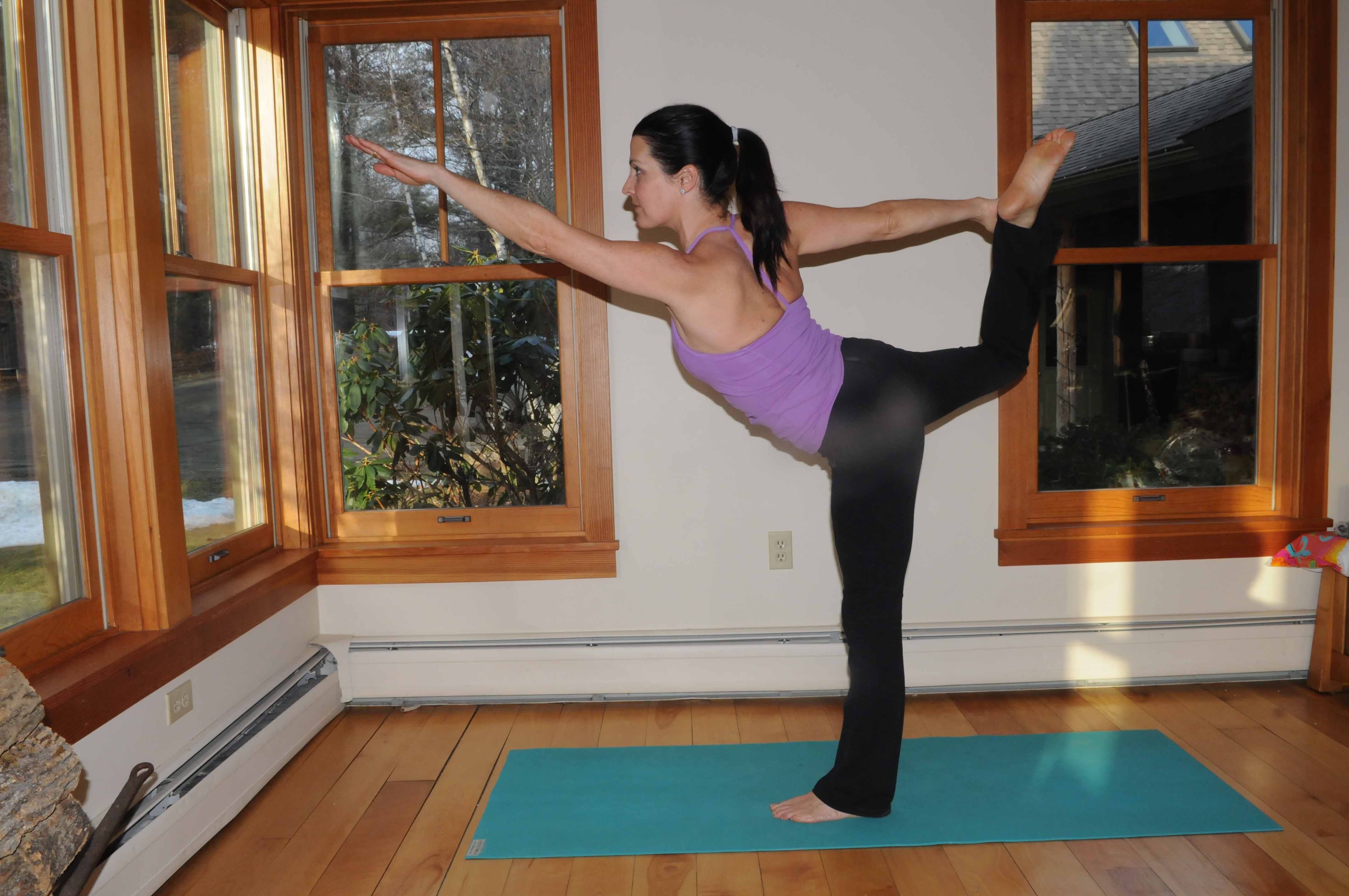 10 Essential Yoga Poses For Athletes Vermont Sports Magazine