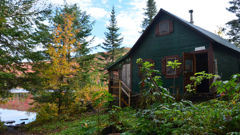 The Hadsel-Mares cabin at Wheeler Pond in Barton, Vt. Photo courtesy Megan Duni/Green Mountain Club